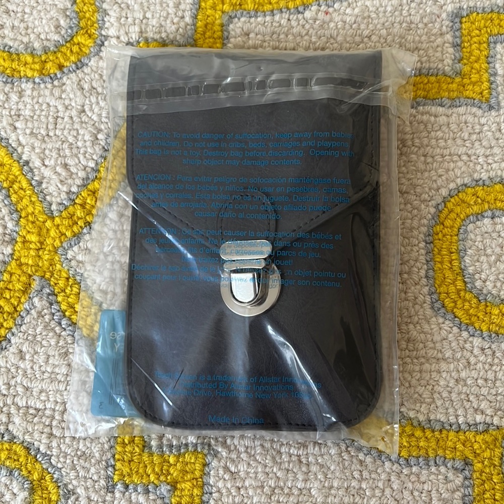 👜NWT Touch Screen Purse👜